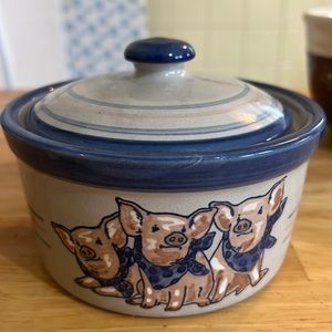 Louisville Stoneware small canister with cute pig motif